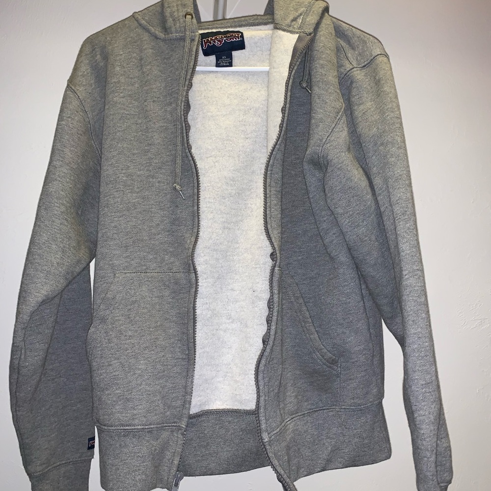 sweatshirt